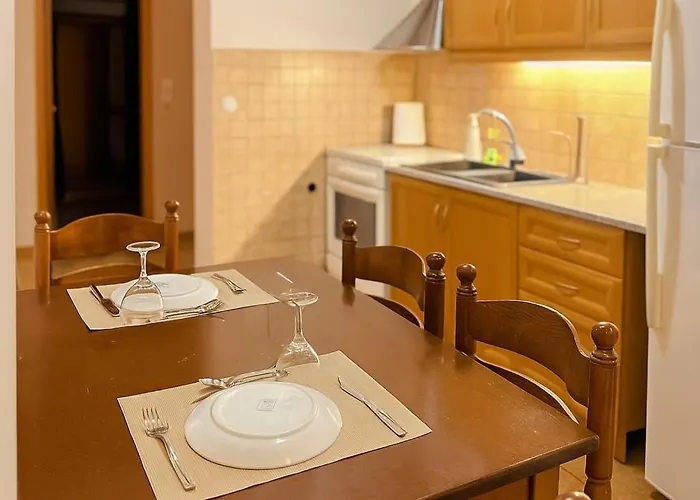 Thea Dysis I Areopoli